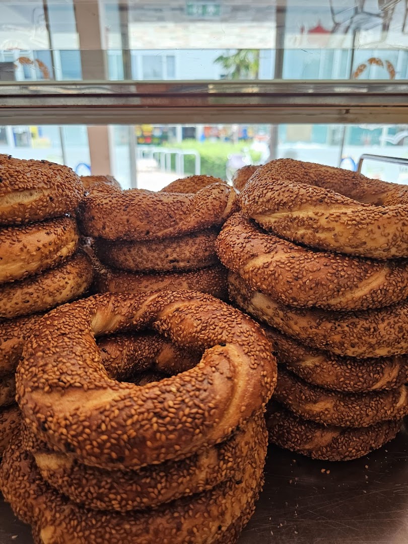 Lamskoteletjes met groente bij Simit Bakkerij